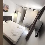 Hotel 415