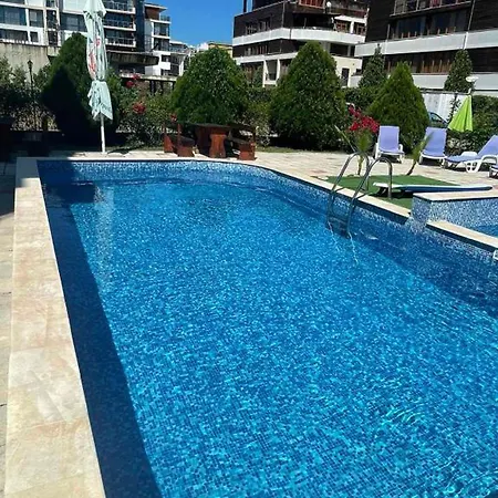 Hotel 415 Sluneční pobřeží